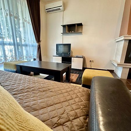 Menada Imperial Heights Villas Slăntjev Brjag Exteriör bild