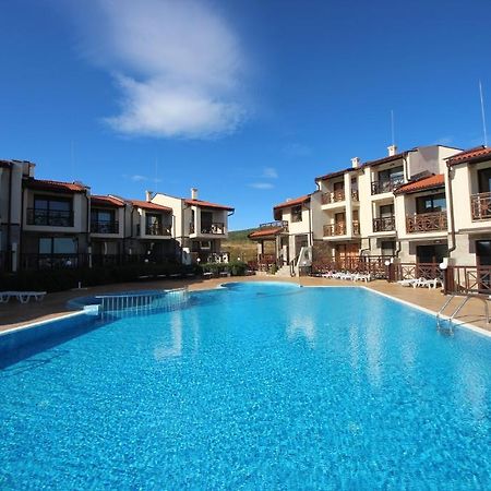 Menada Imperial Heights Villas Slăntjev Brjag Exteriör bild