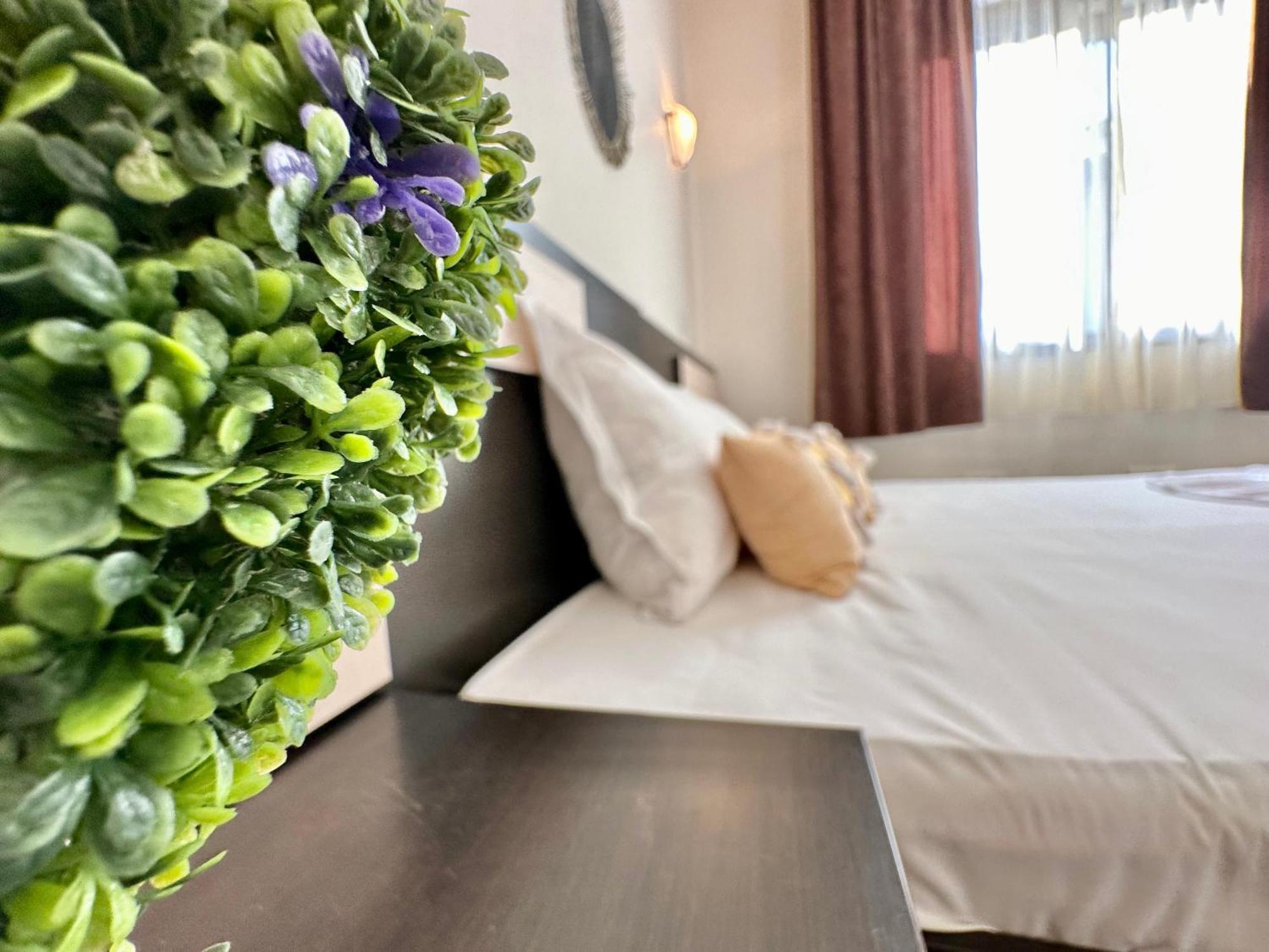 Menada Imperial Heights Villas Slăntjev Brjag Exteriör bild