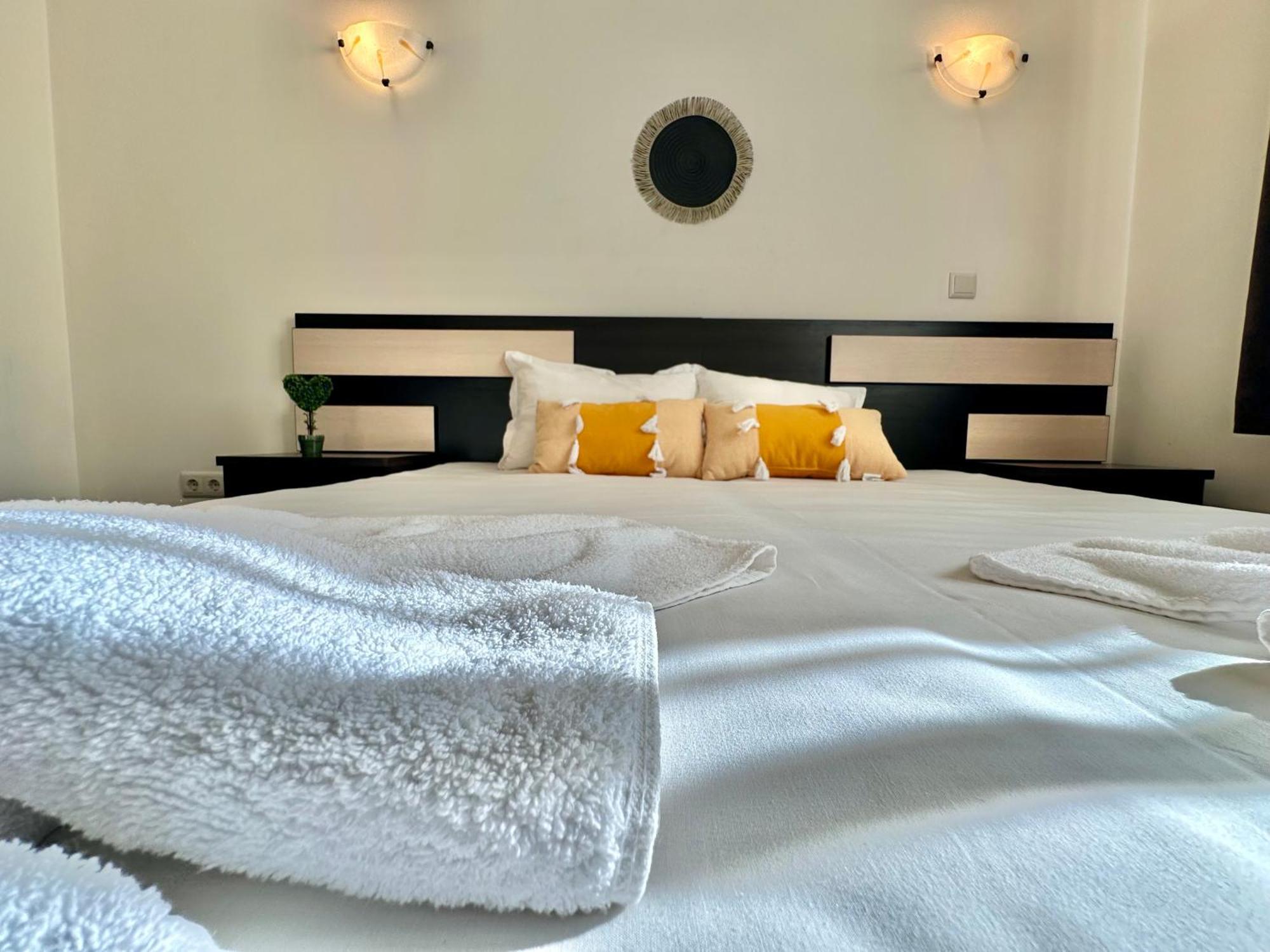 Menada Imperial Heights Villas Slăntjev Brjag Exteriör bild