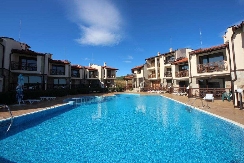Menada Imperial Heights Villas Slăntjev Brjag Exteriör bild