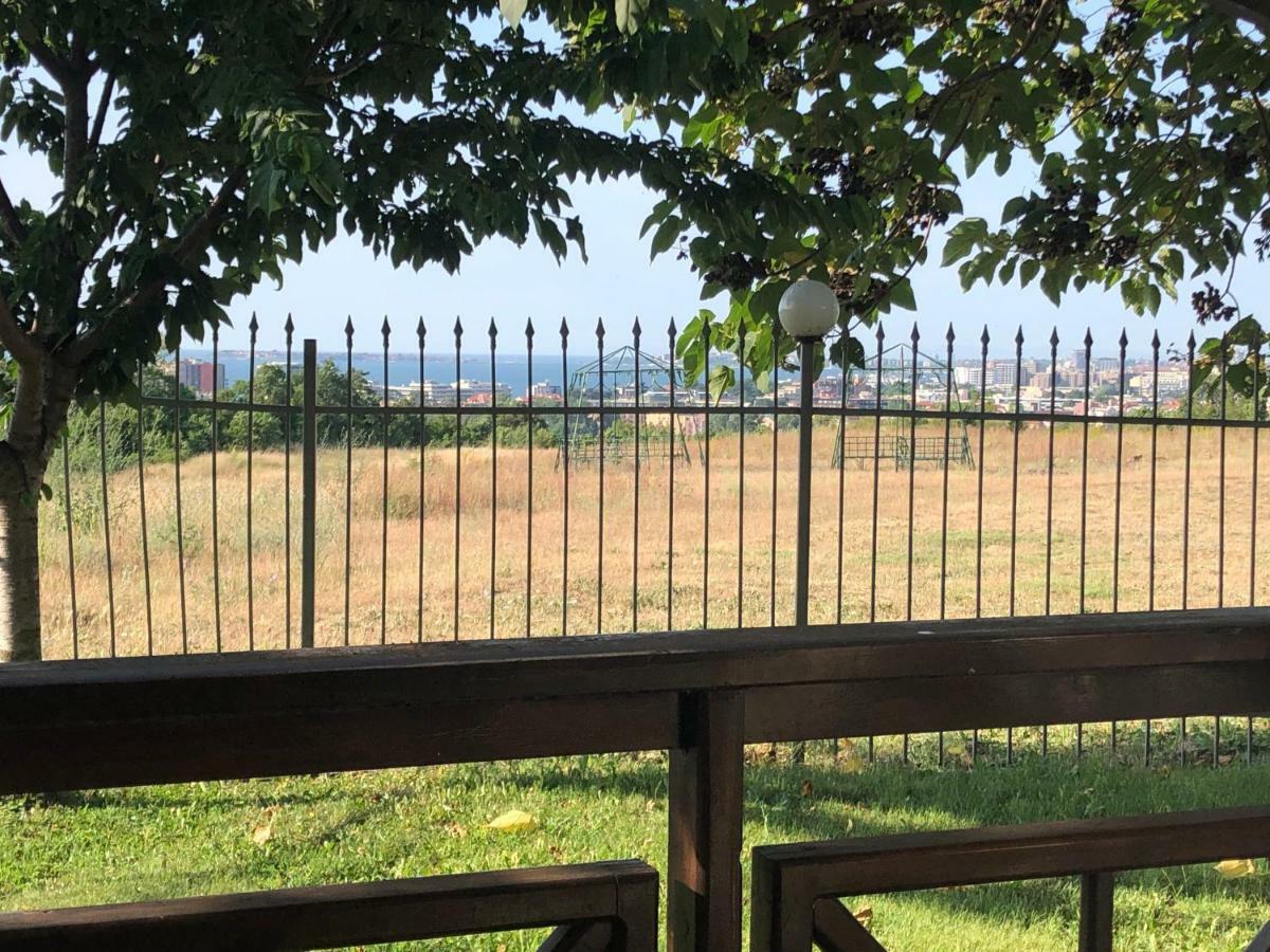 Menada Imperial Heights Villas Slăntjev Brjag Exteriör bild
